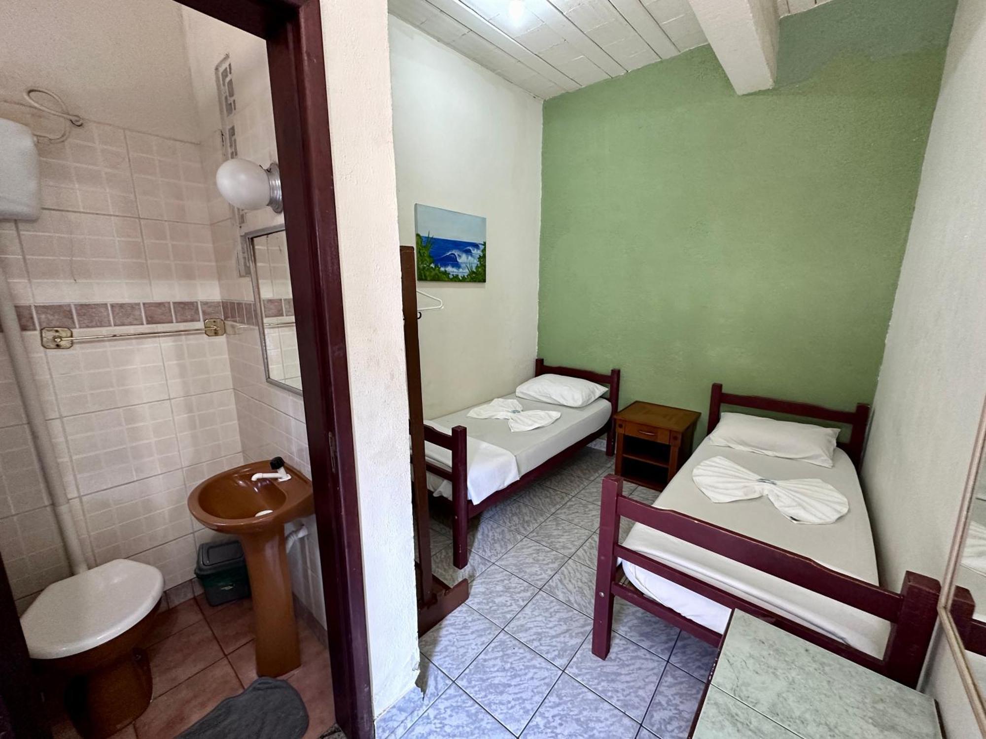 E Barra Da Tijuca Hostel *